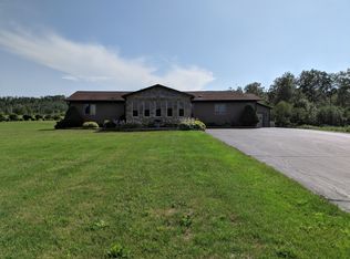 895 Main St, Madawaska, ME 04756