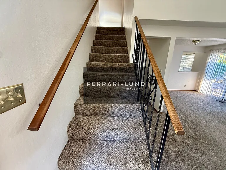 6065 Diplomat Dr — Photo 9