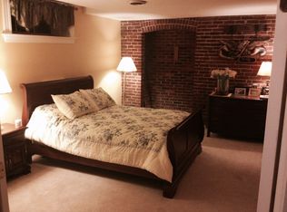 52 Sanborn St APT 3, Reading, MA 01867