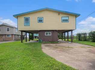 1434 10th St, San Leon, TX 77539