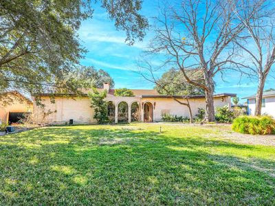210 Belaire Dr, Laredo, TX, 78041