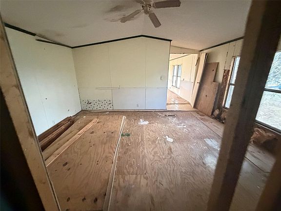 3rd image of 6430 Brockstein Rd