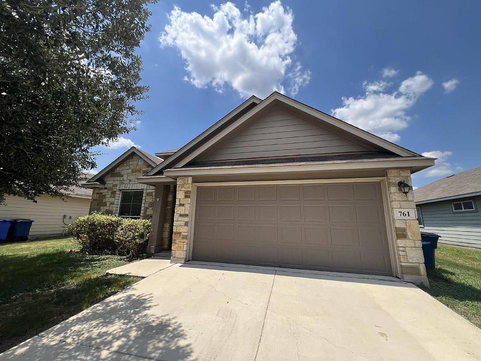 1st image of 761 Wolfeton Way
