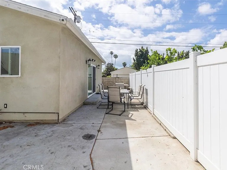 14646 Covello St #1 — Photo 7