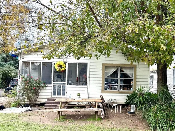 1608 York St, Alexandria, LA 71301