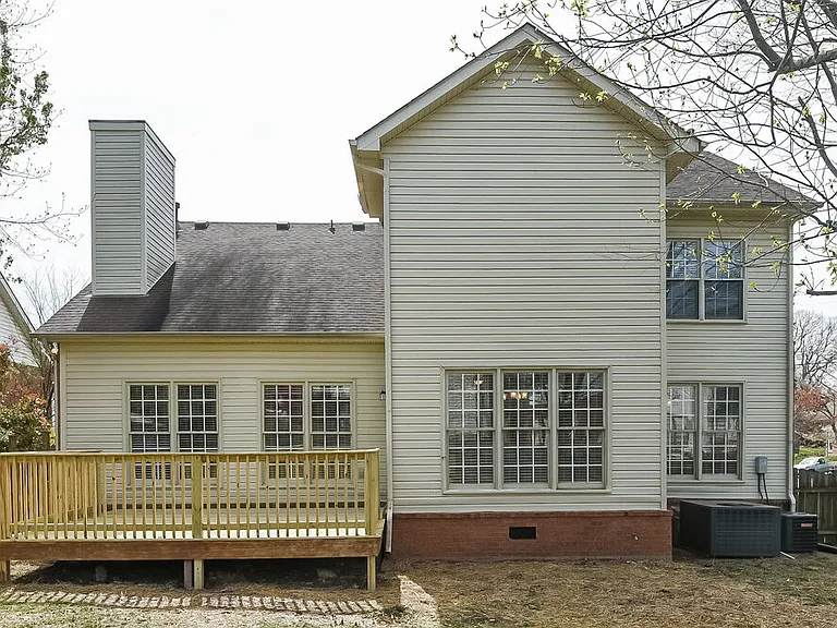 4340 Cambridge Dr — Photo 17