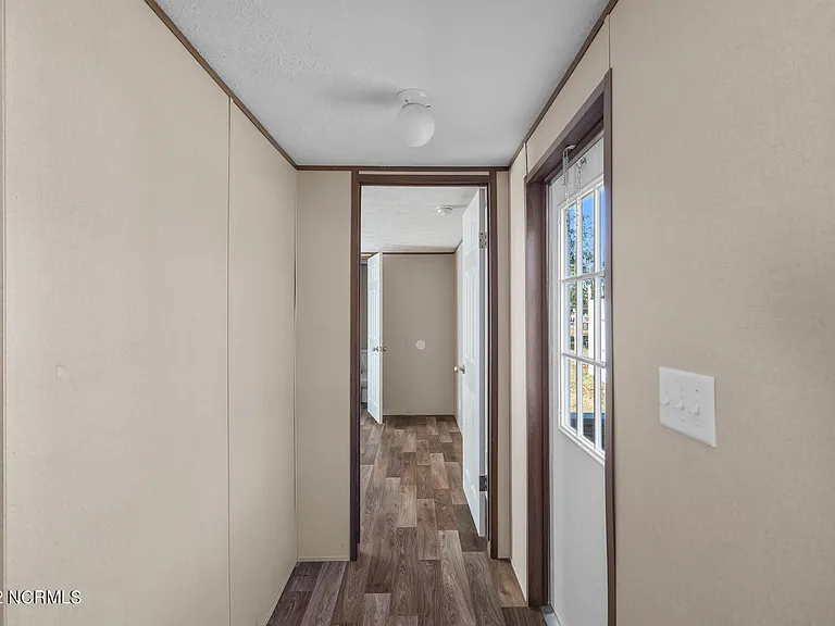 207 Patrick Alan Ln — Photo 14