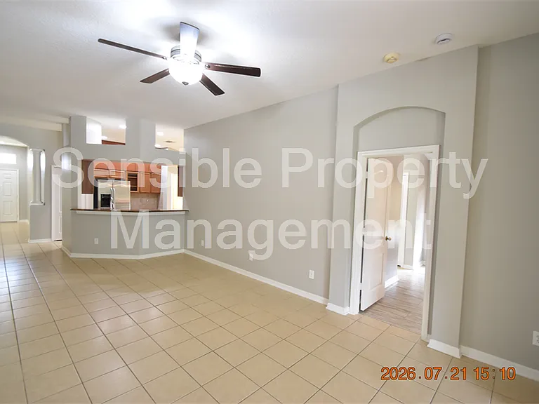 4033 Huntingdale Ct — Photo 13