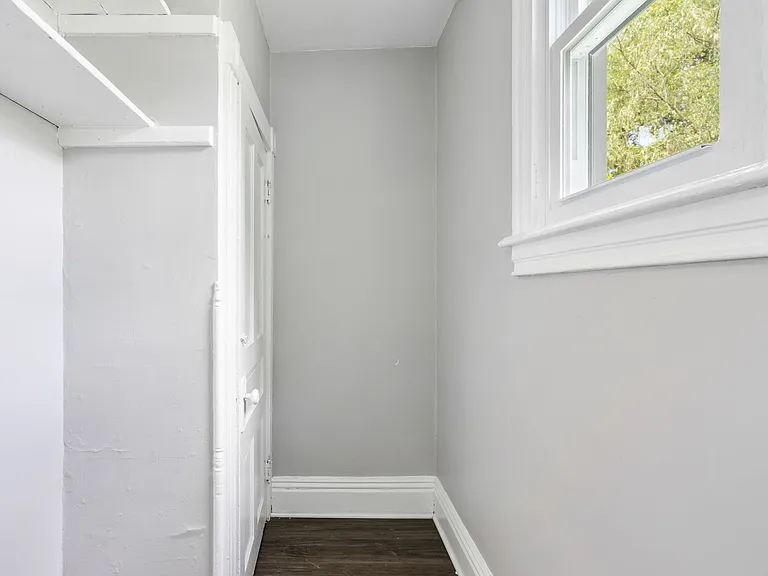 325 Welsh Ave — Photo 10