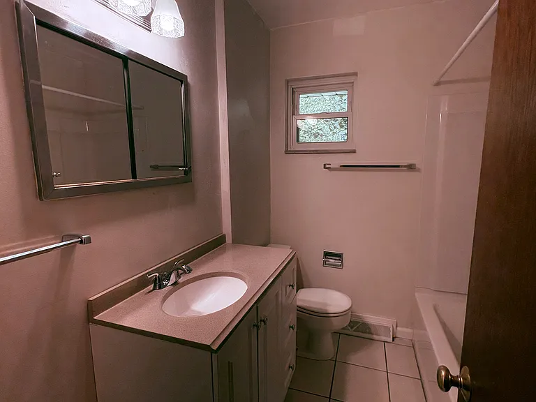 3927 Kent Rd #6 — Photo 6
