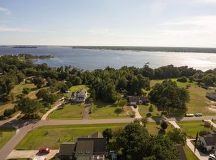 120 Silver Creek Landing Rd, Swansboro, NC 28584