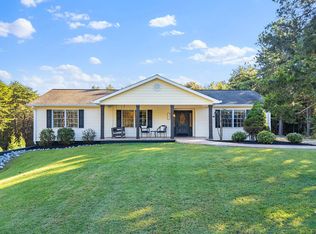 103 Craddock Ln, Huddleston, VA 24104