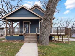 71 Metcalf St, Maxwell, IA 50161