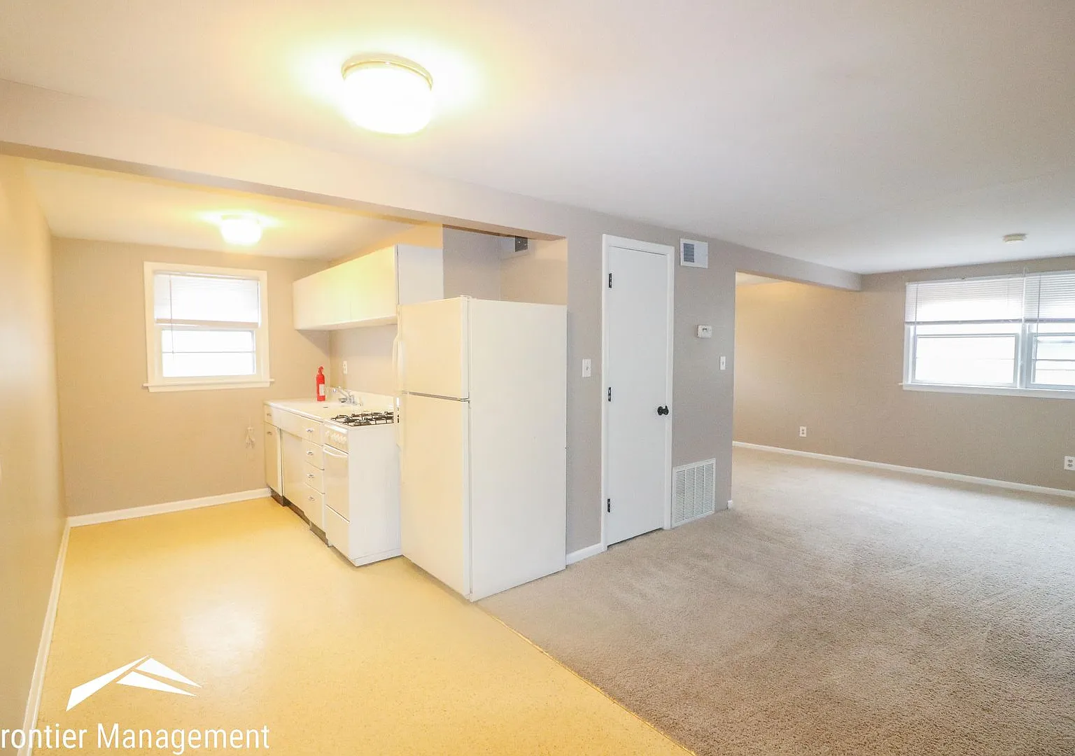 2103 Green — Photo 2