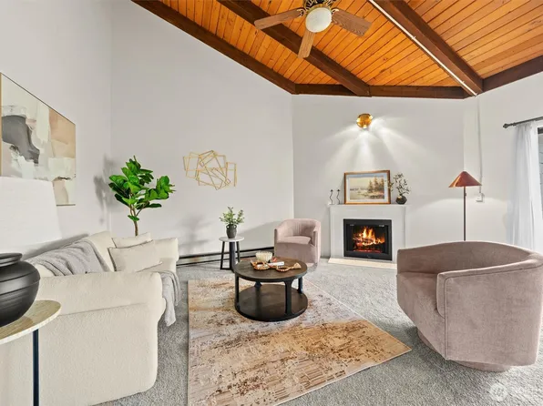 7305 N Skyview Place #G-303, Tacoma, WA 98406