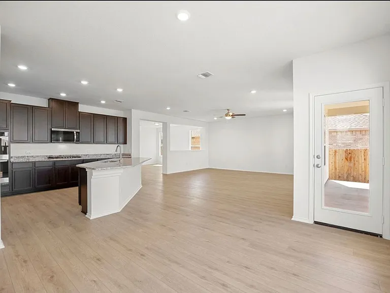 3720 Cerino Ln — Photo 22