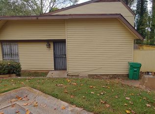 3223 Strawberry Ln, Decatur, GA 30034