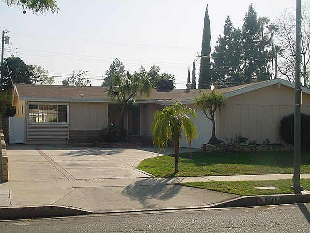1st image of 16246 Vintage St