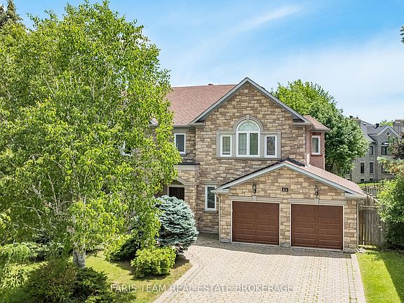 2nd image of 15 Clarendon Dr