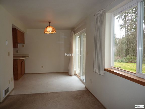 3rd image of 9103 116th St E