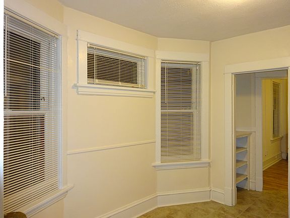 3rd image of 1915 1st Ave S APT 3