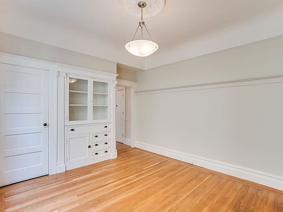 5th image of 3400 Sacramento St Unit 11