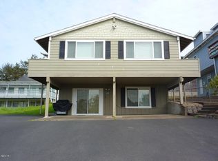 3226 NW Mast Ave, Lincoln City, OR