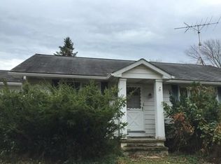 28 Town Hill Rd, Middlefield, MA 01243