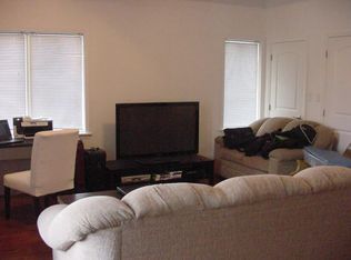 2681 E Main St, Columbus, OH 43209
