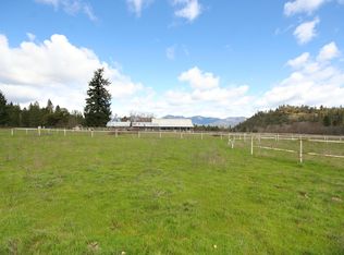 734 Powell Creek Rd, Williams, OR 97544