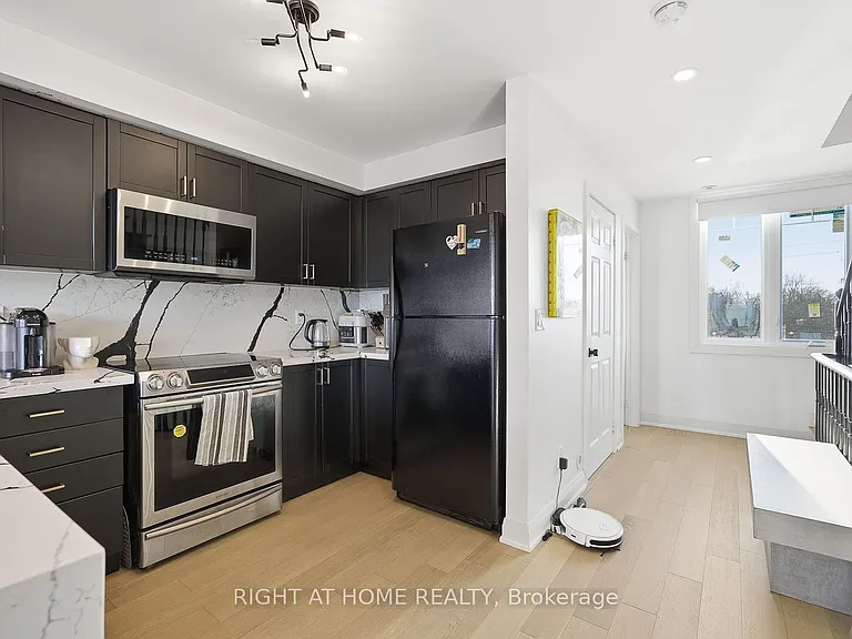 3400 Lake Shore Blvd W #217 — Photo 17