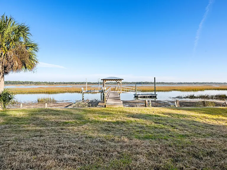 1532 Oak Island Dr — Photo 61