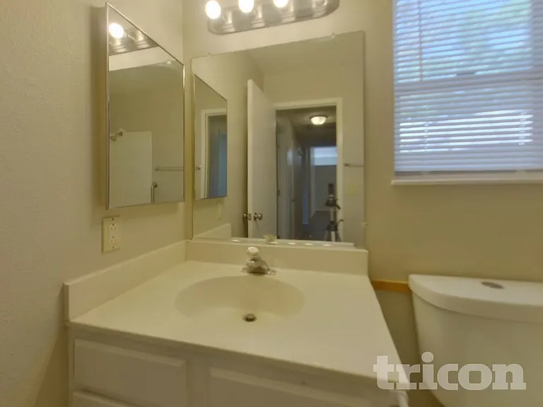8840 Sopwith Blvd — Photo 13