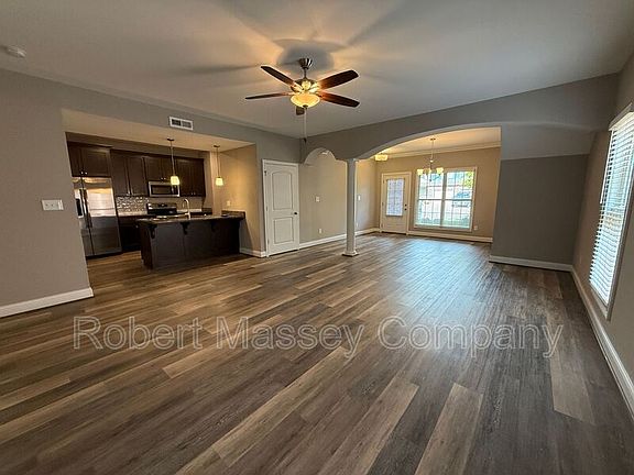 2nd image of 317 Beckley Ridge Ln