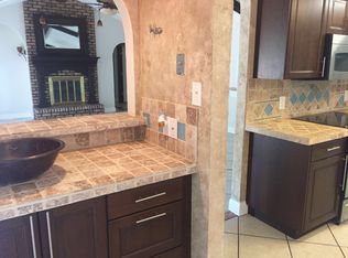1218 Saint Andrews Dr, Mansfield, TX 76063