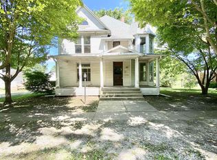 2330 E Division St, Star City, IN 46985