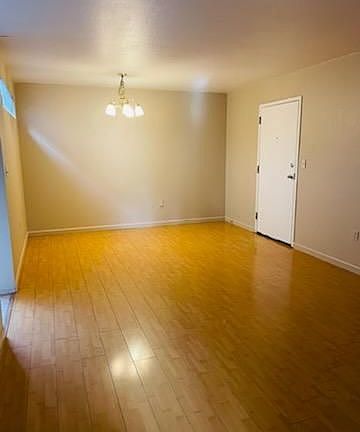 5th image of 2527 J St #B