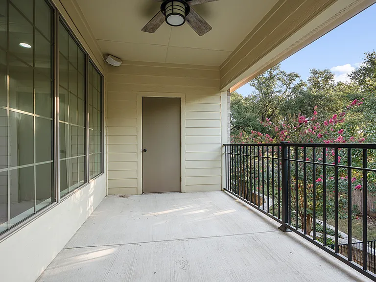 3107 Sweetwater Cv #1 — Photo 25