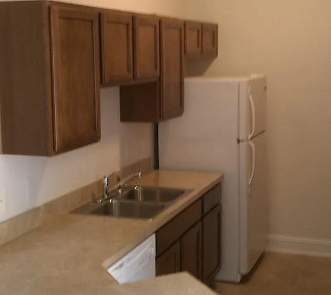239 Portsmith Dr #7 — Photo 3