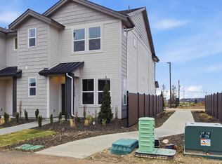 2144 E Deep Purple Ln, Meridian, ID 83642