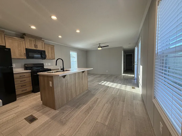 Carrington Pointe — Photo 49