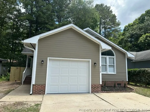 2716 Rivercliff Rd, Fayetteville, NC 28301