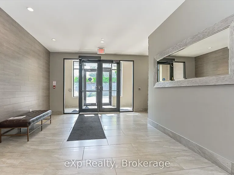 160 Macdonell St #308 — Photo 5