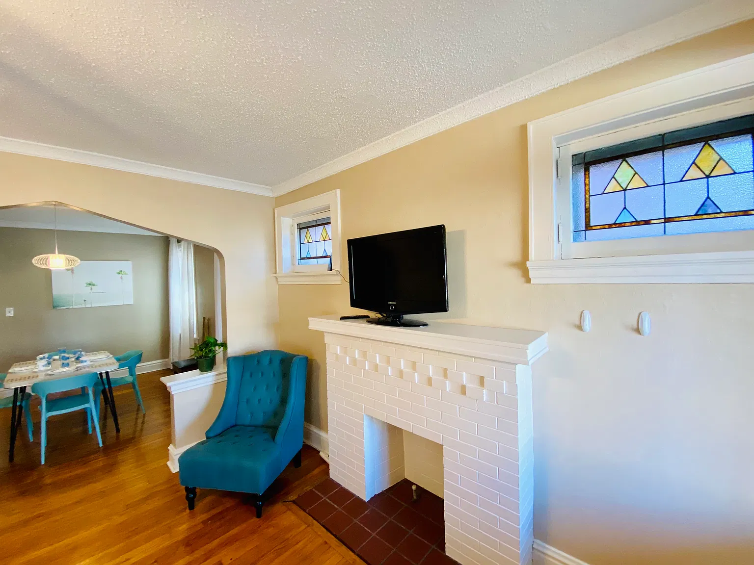 2 bed, 1100 sqft, $1,330 — Photo 4