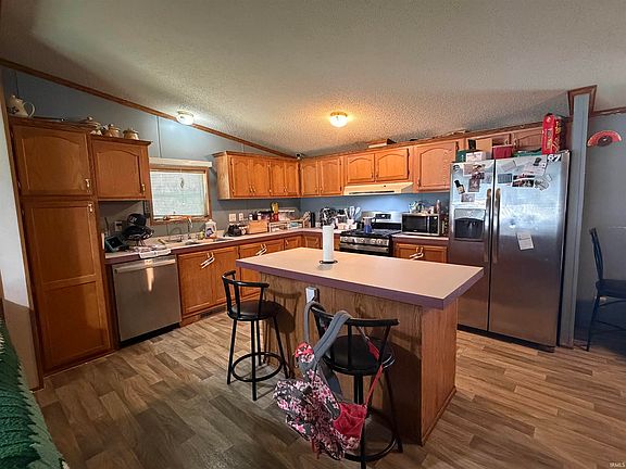 4th image of 109 Michael Ln