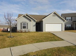 227 Riley Pl, Fort Wayne, IN 46825