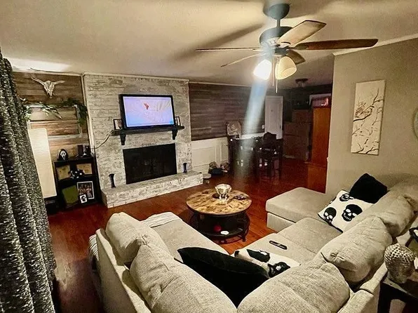 486 Walter Bartlett Rd, Manchester, TN 37355