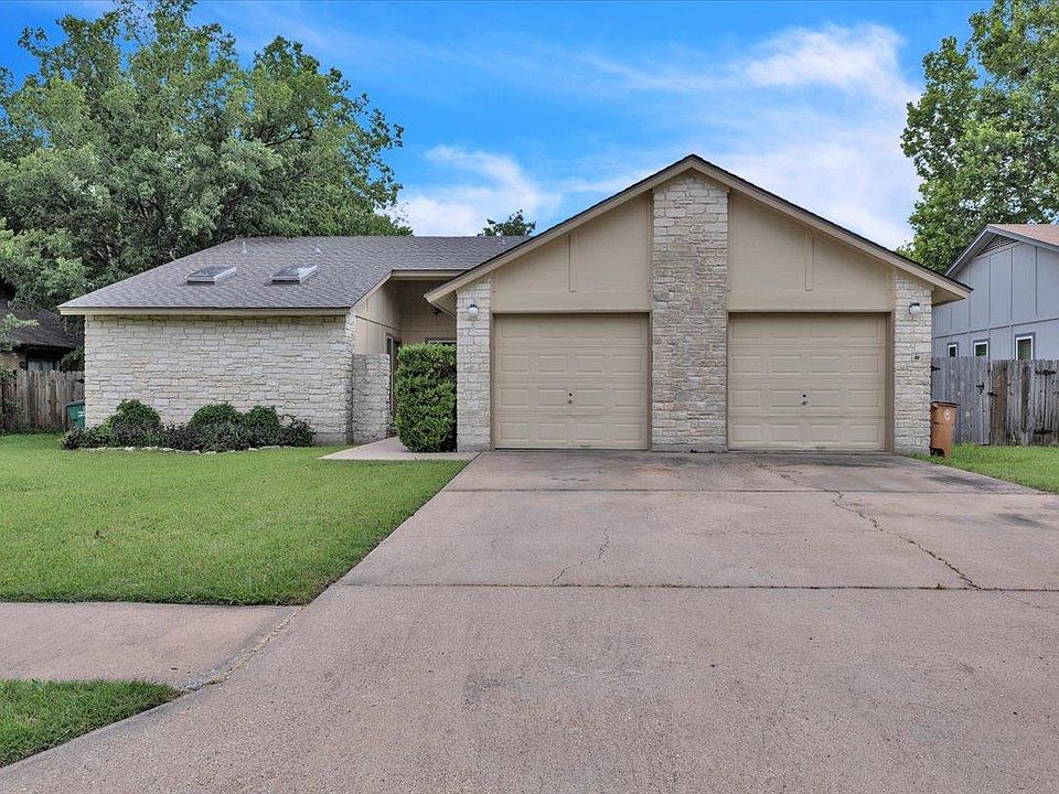 1st image of 8713 Pineridge Dr