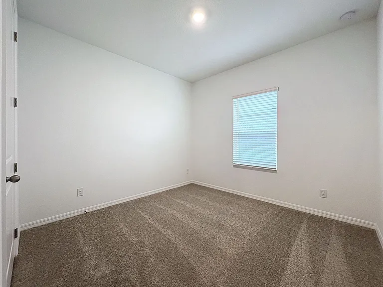 1430 Arbor Hill Dr — Photo 36