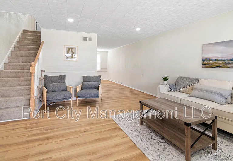 2025 Kelmore Rd #1 — Photo 13